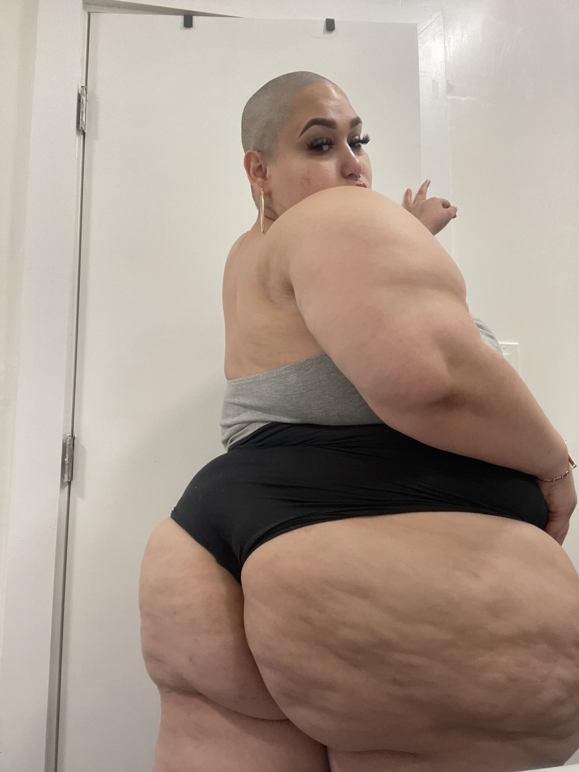 Latina With a Fat Booty and Tiny Tits Showing Off Hardcore 1