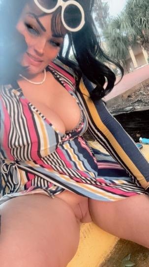 Thick Latina Candy Seductress Lee Shaking Her Juicy Booty 14