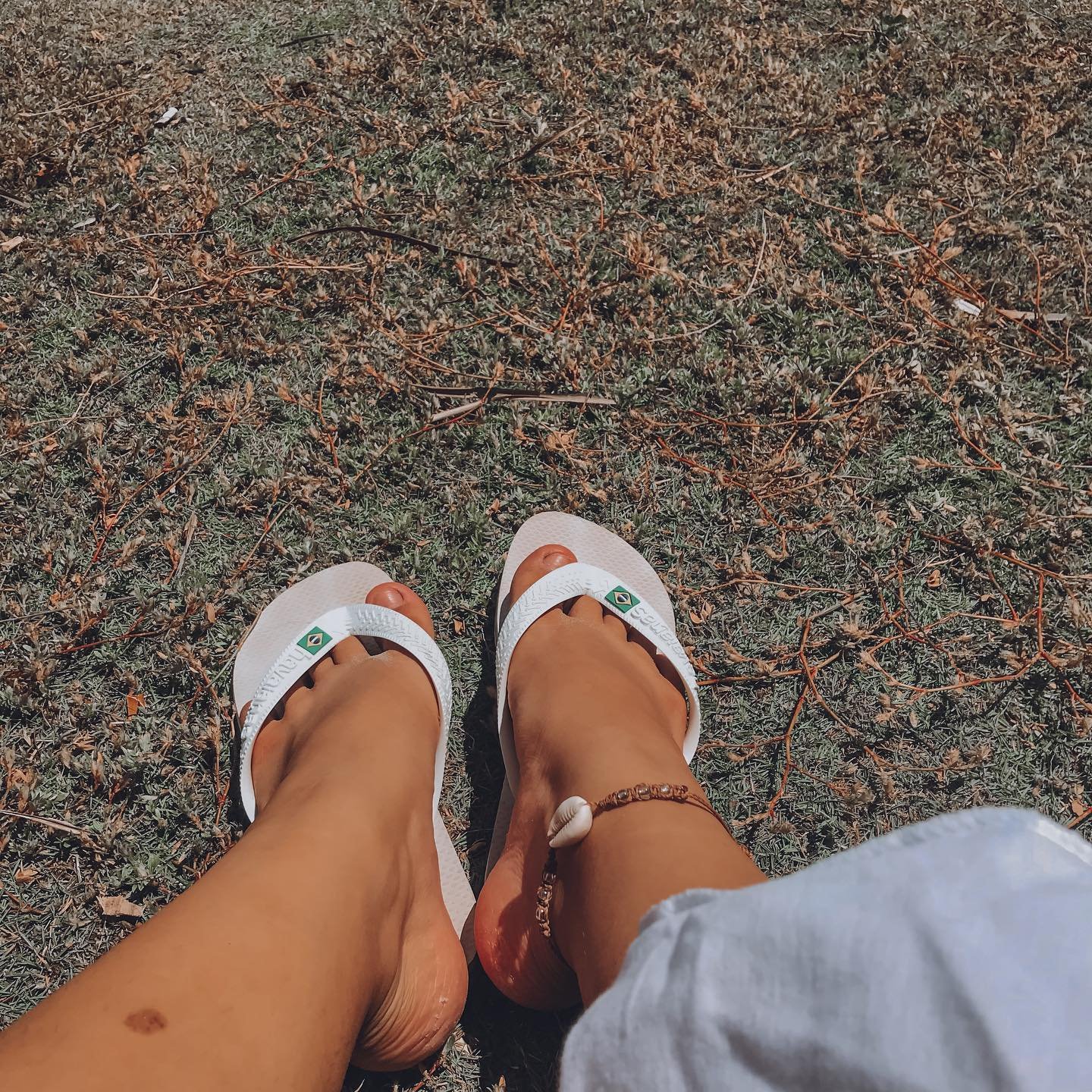 Naughty Novinha Dances and Teases for the Camera 9