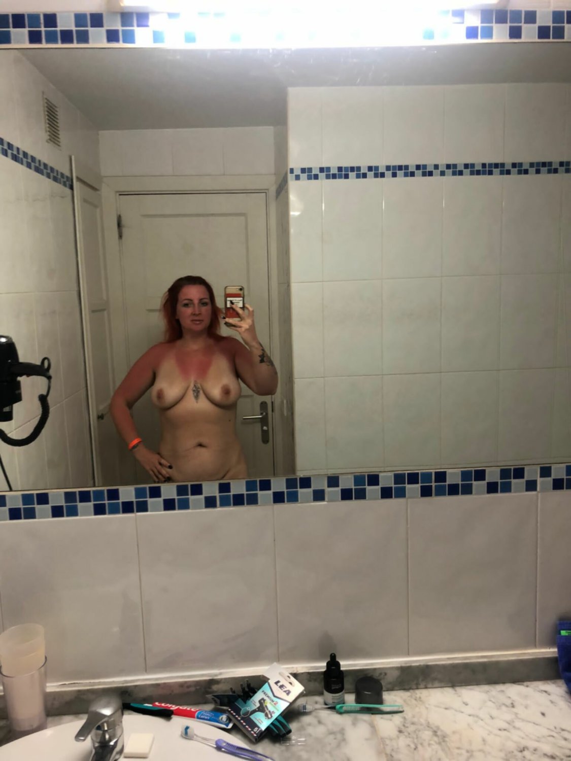 Caught in the Act — Secret Chatpic Nudes Exposed 4