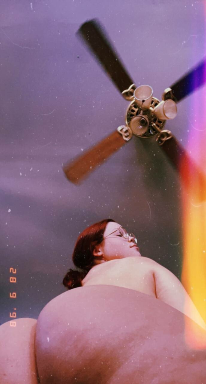 Caught in the Act — Secret Chatpic Nudes Exposed 8