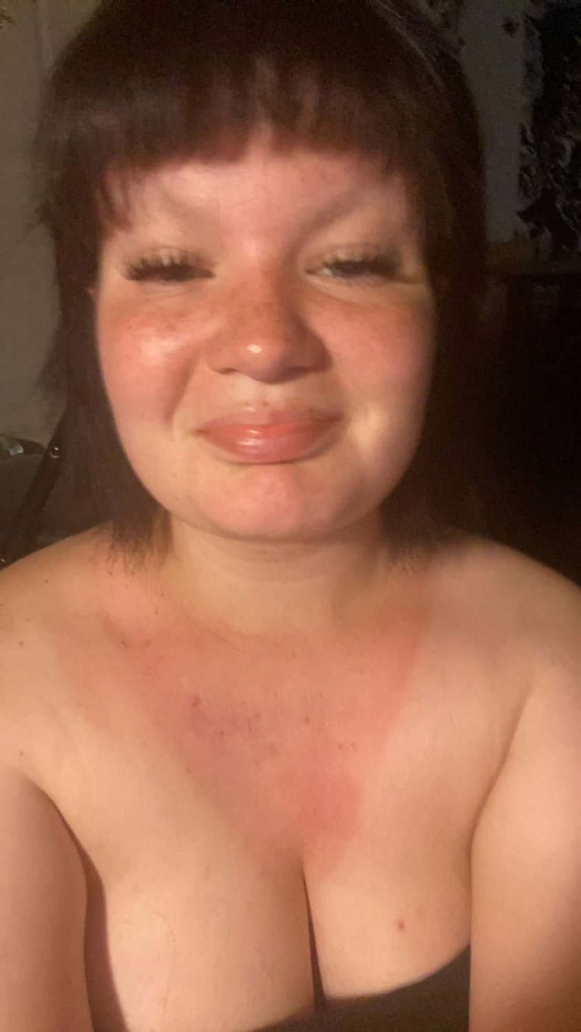Submissive BBW Shows Off Her Huge Jiggly Tits 10