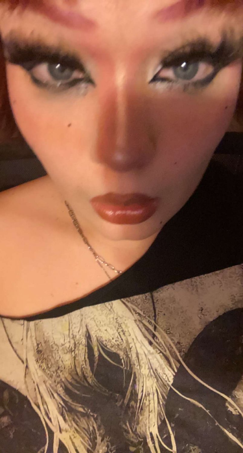 Submissive BBW Shows Off Her Huge Jiggly Tits 36