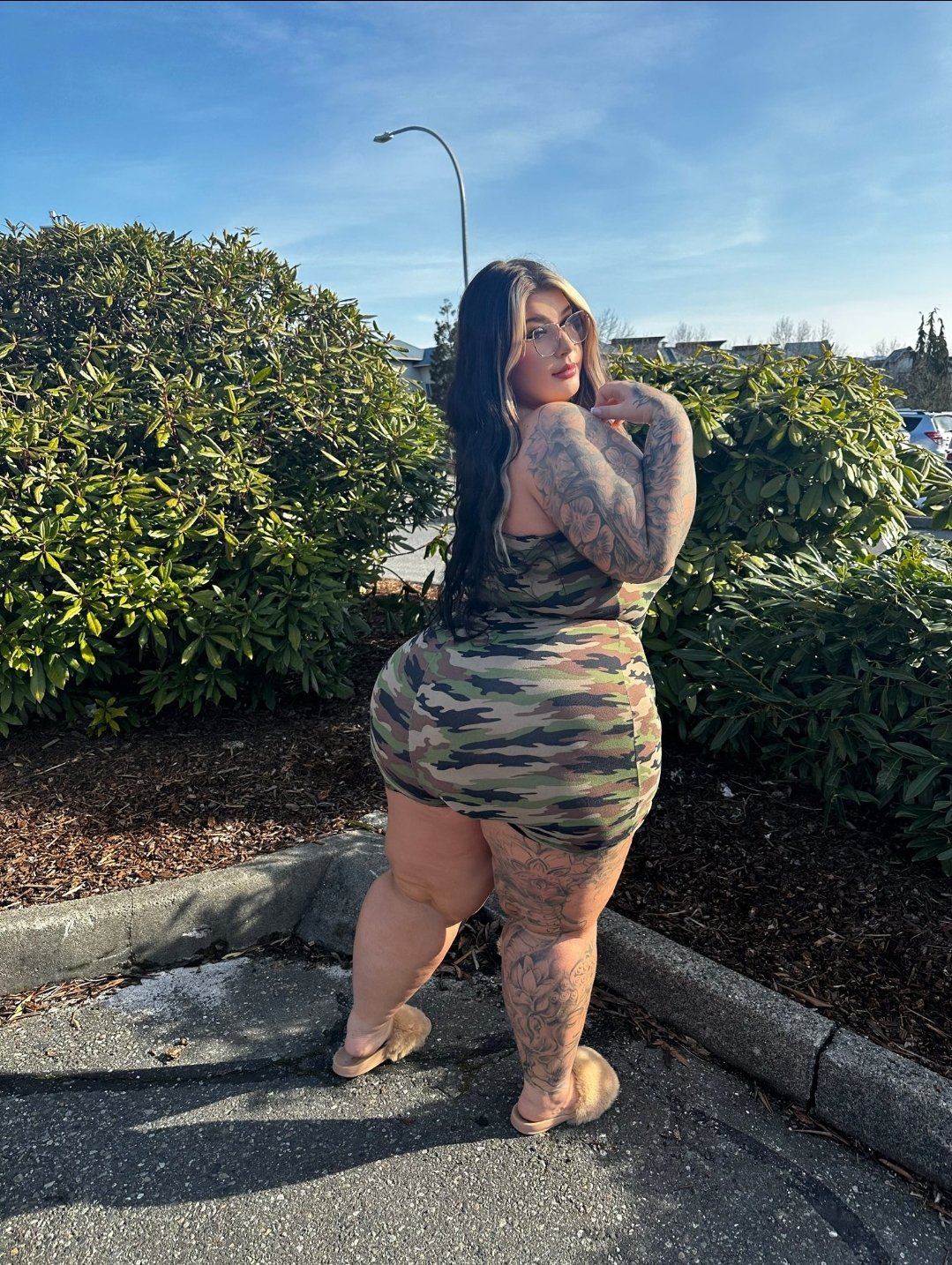 Thick_snow um par de 🦧💅🤦🤹 17