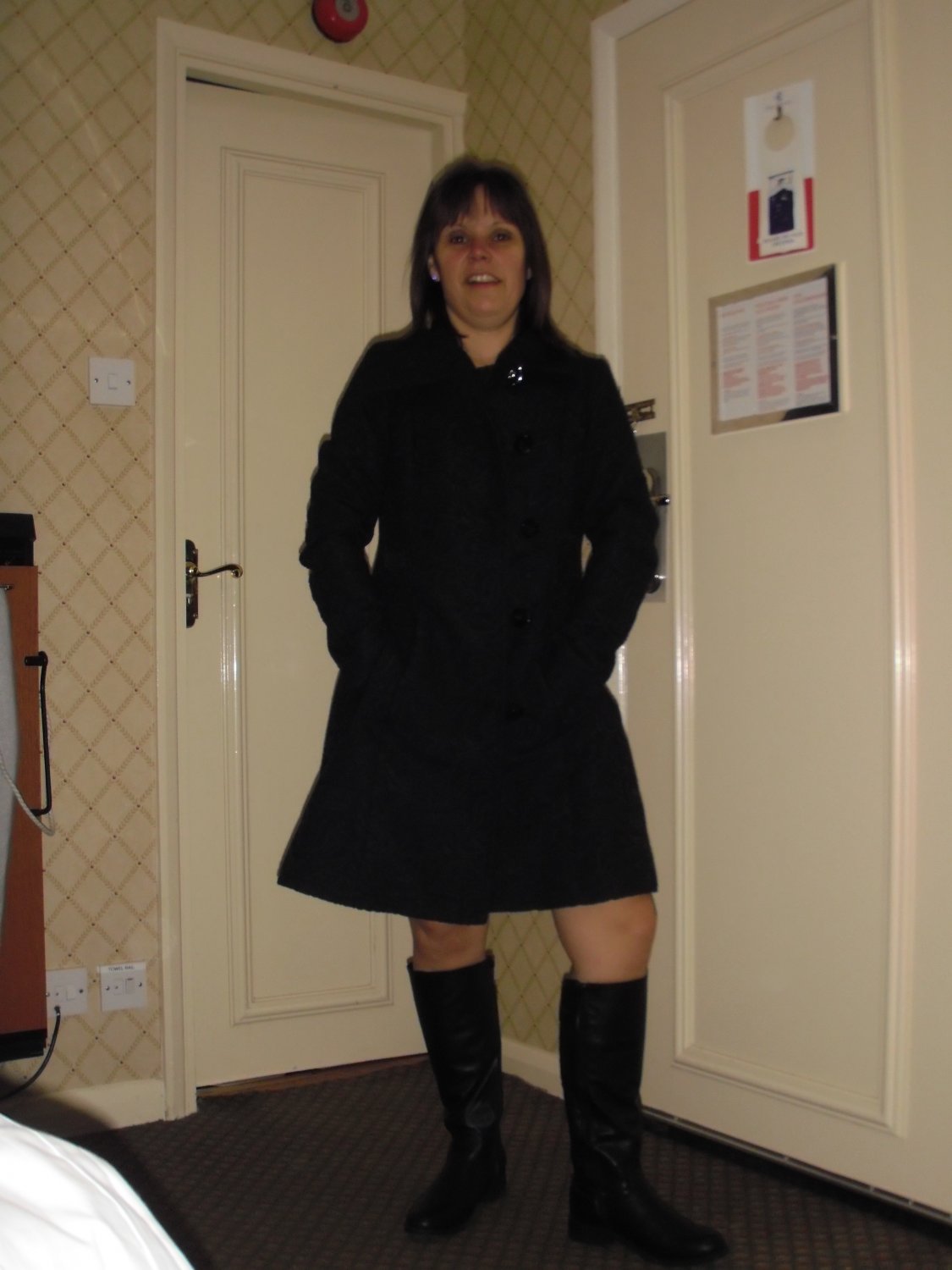 ノーティーワイフLisa、マンを喜ばせる 24