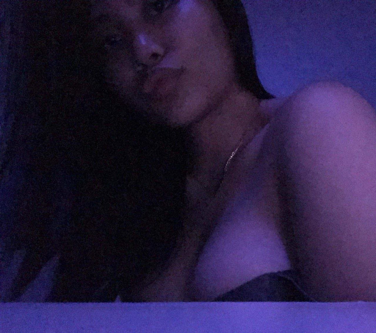 Chińskie akty Pinay Aamber Estiandan 16