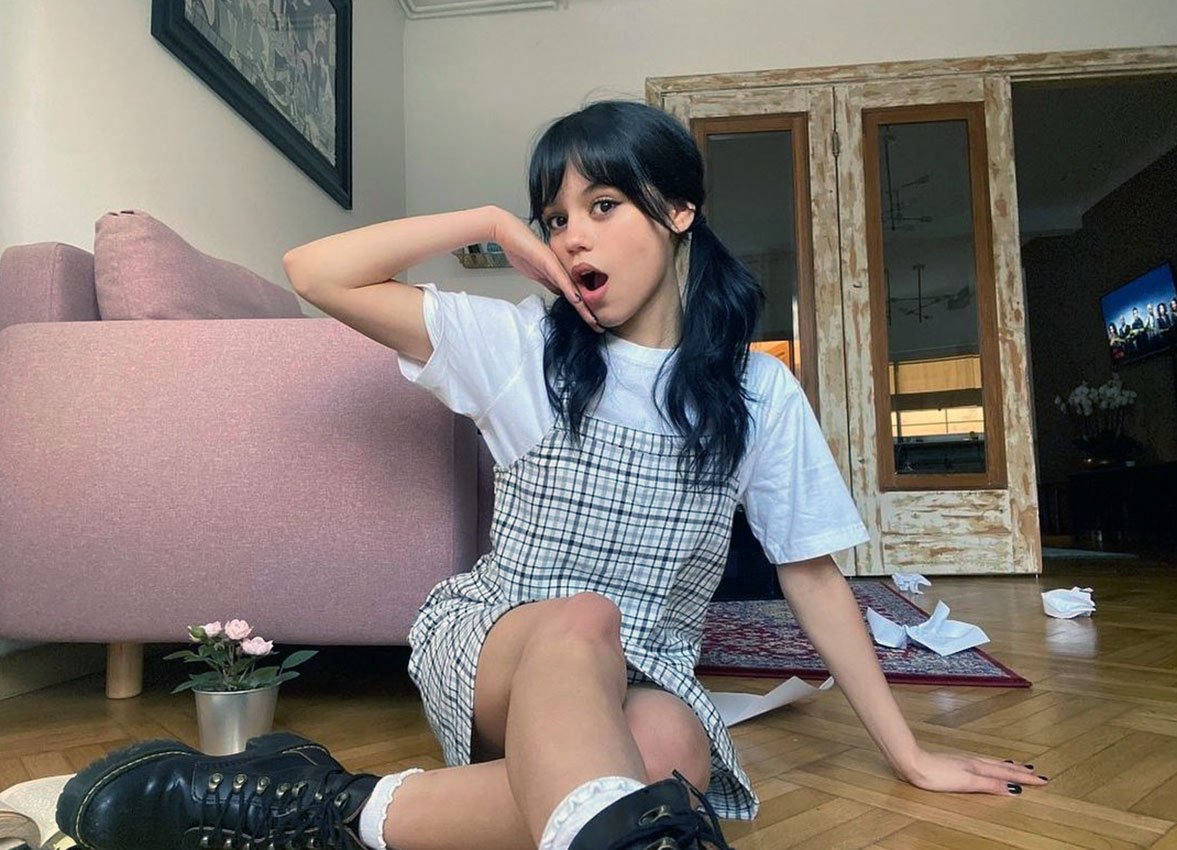 Jenna Ortega recolhe 23