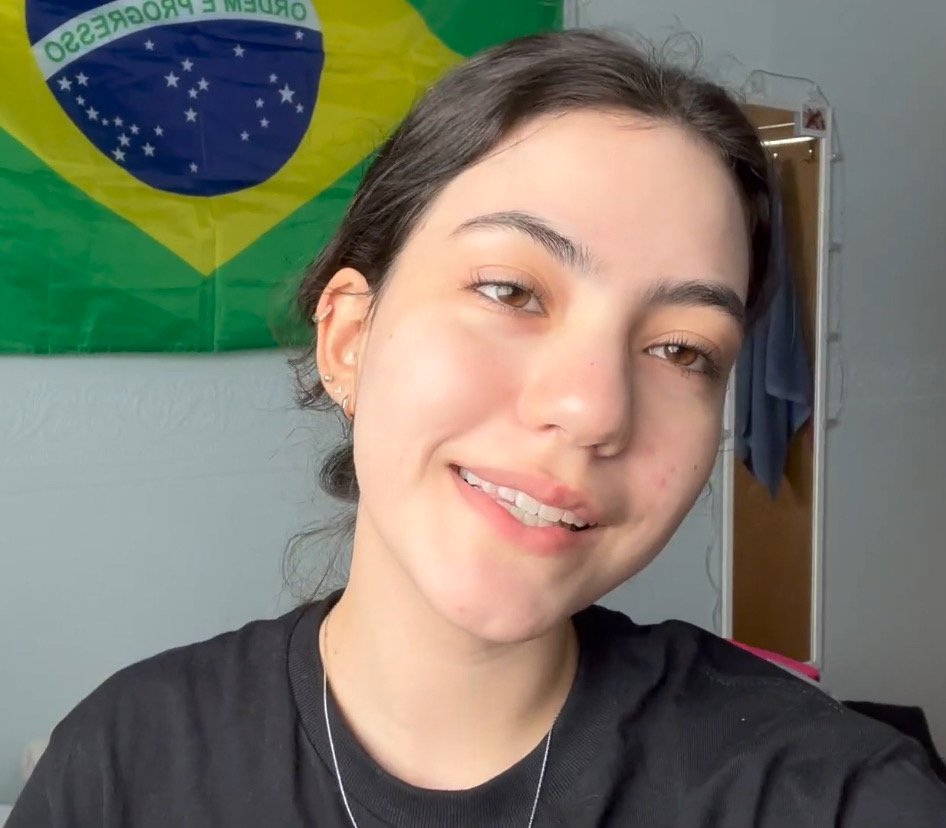 Comentário sobre o que esta playgirl branca mostra de qualidade (repost) 2