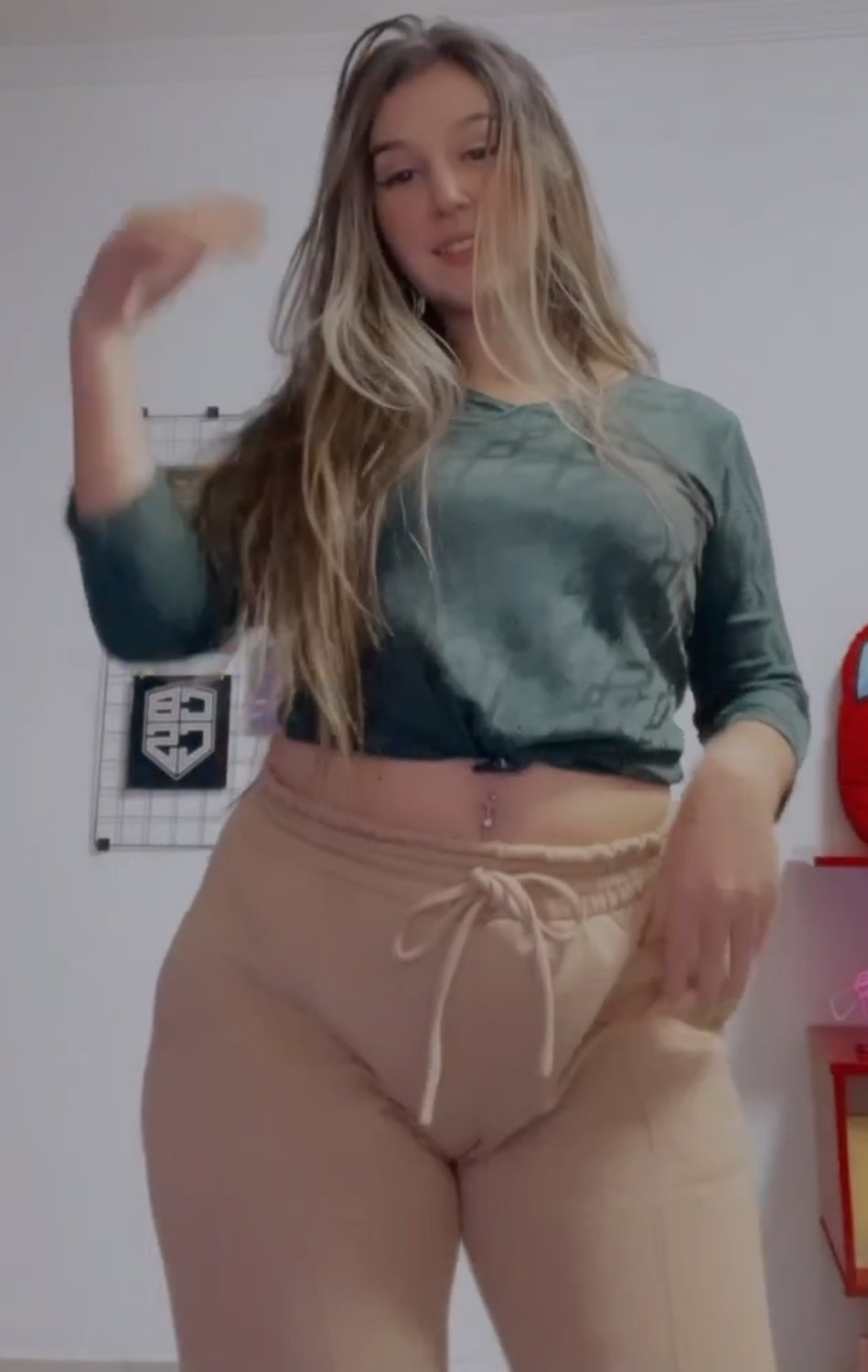 アマチュアミルフキャロルSg、カーブスを見せびらかす 60