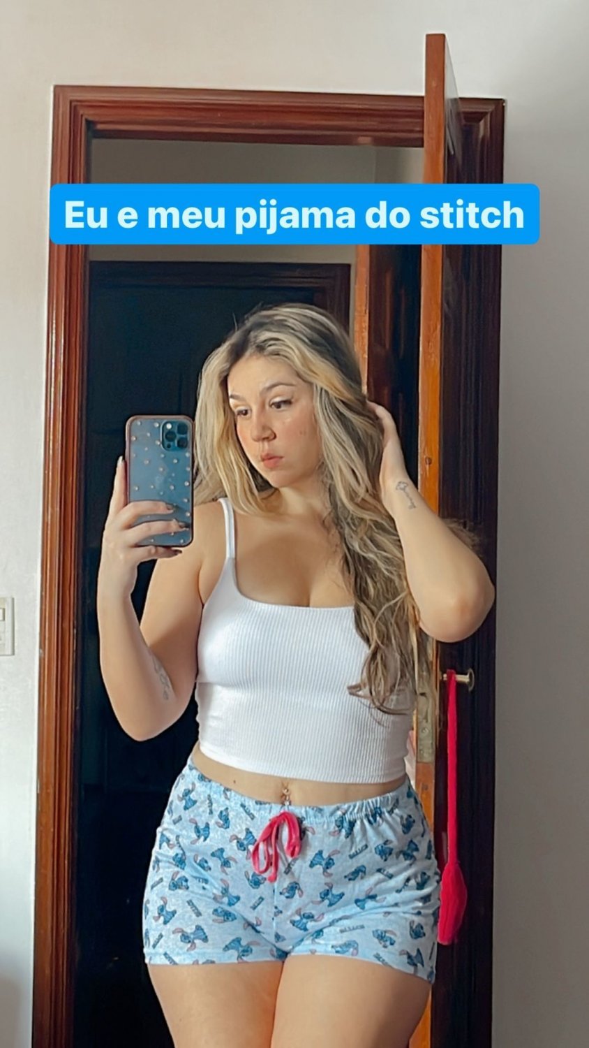 アマチュアミルフキャロルSg、カーブスを見せびらかす 66