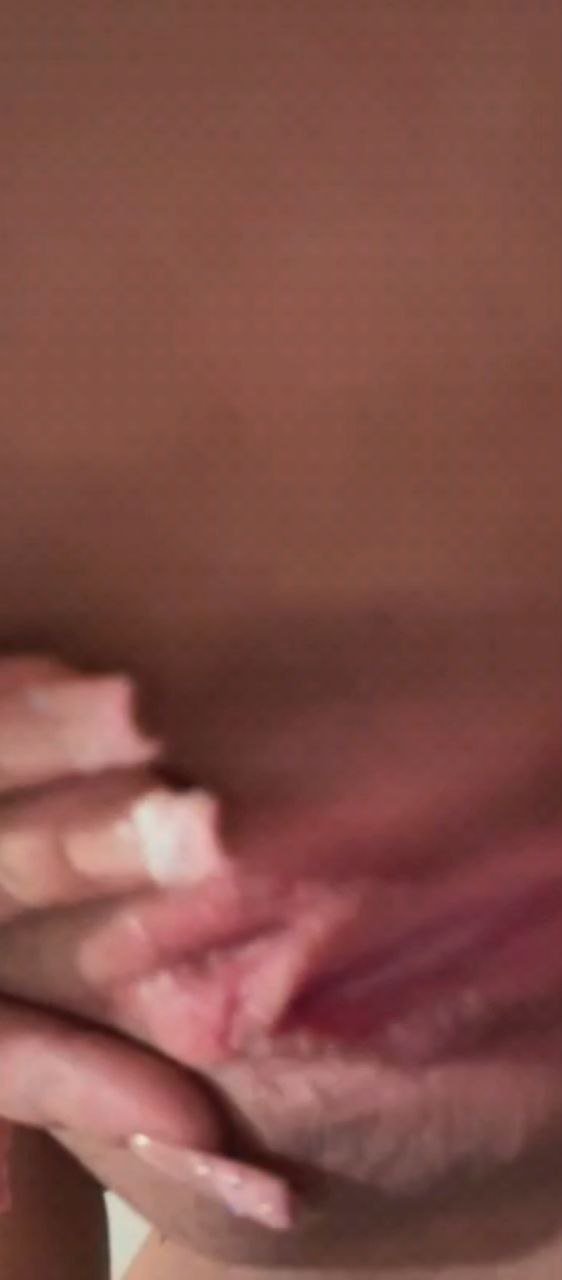 Puta guerita tetona expuesta 7