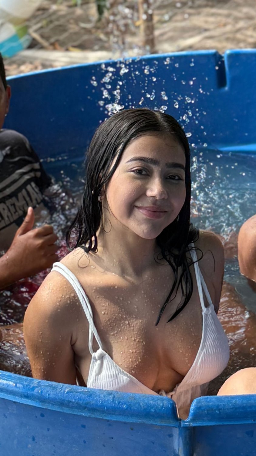 Beca Baretto...linda , fofa , deliciosa e gostosa 1