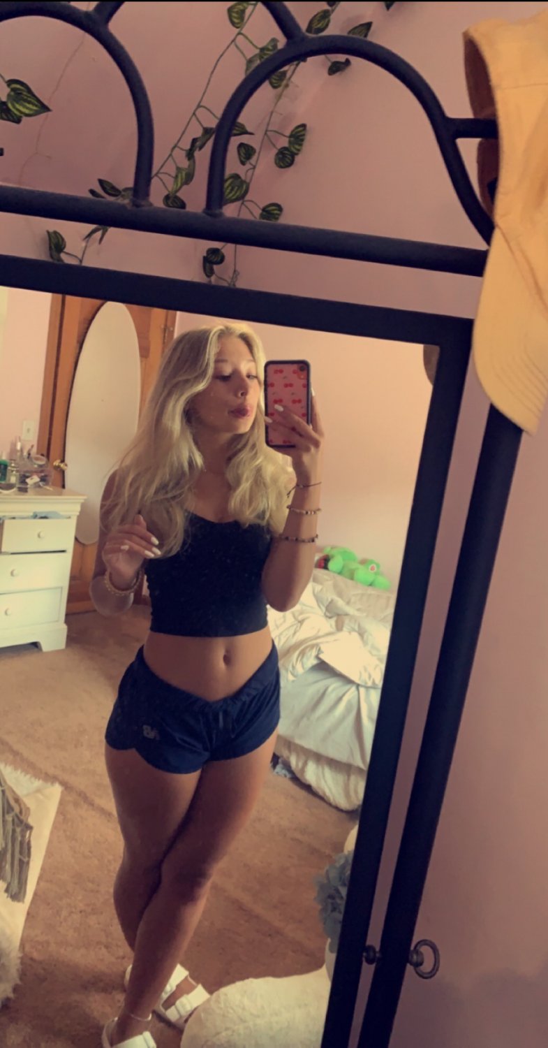 Blond nastolatka webslut 2