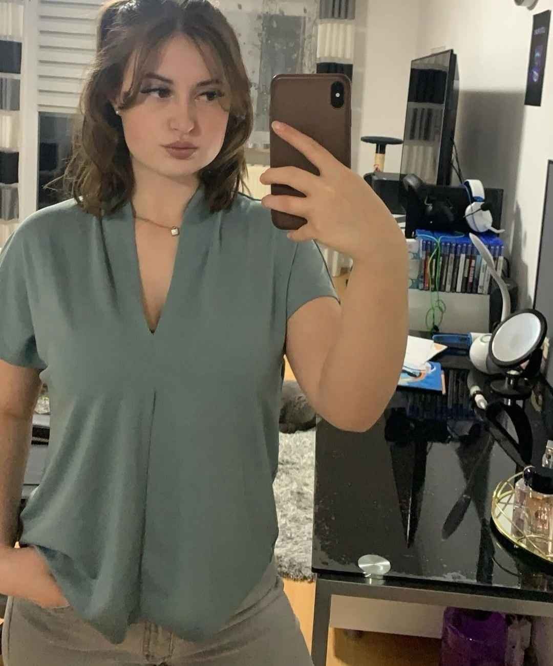 Russisch-deutsche Hacke Nelli 10