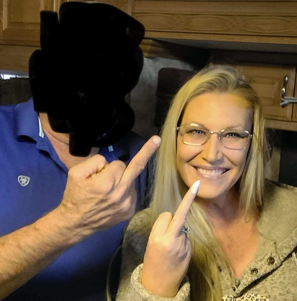 Der ehemalige Nacktheitschampion setzt sich jetzt für die Rechte von Tieren ein und... Tiger King? 25