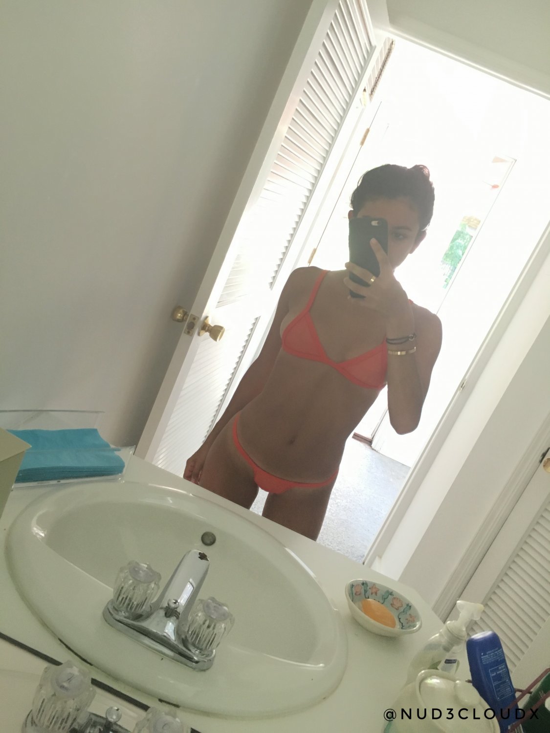 Sexy Selfie Slut Ready to Be Rated — How Hot Is She? 23