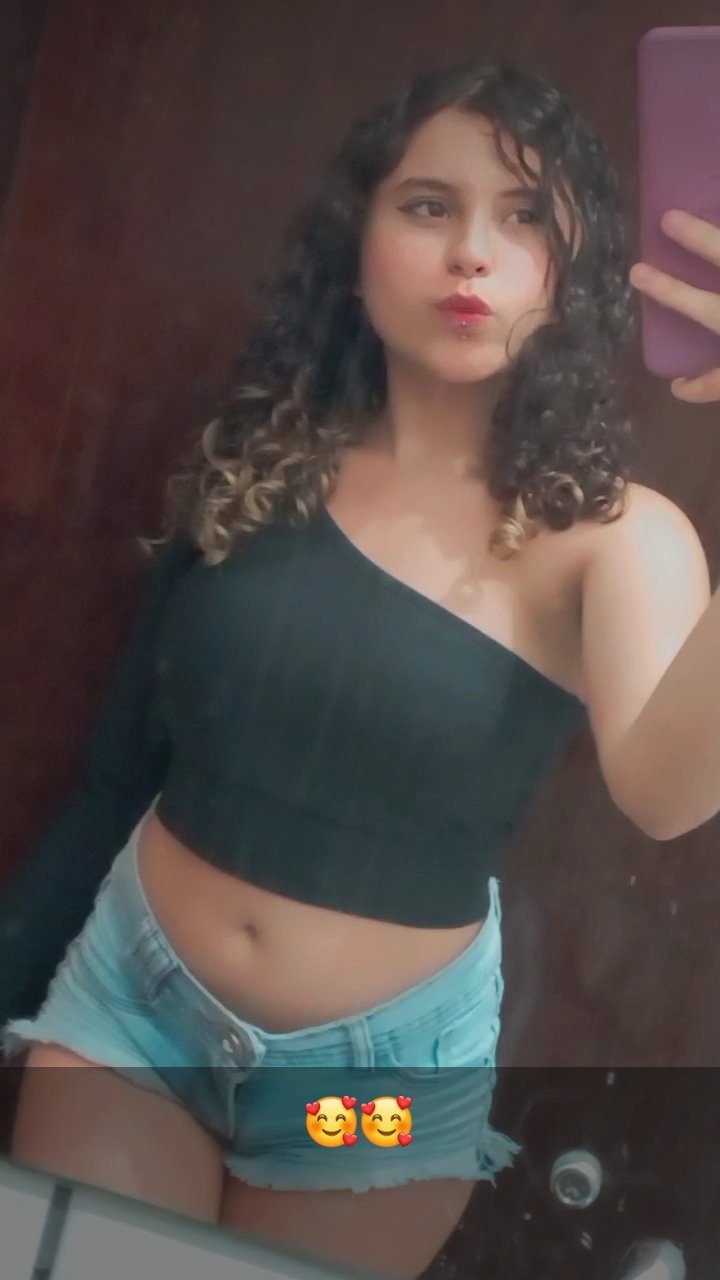 Gostosinha vazada 5