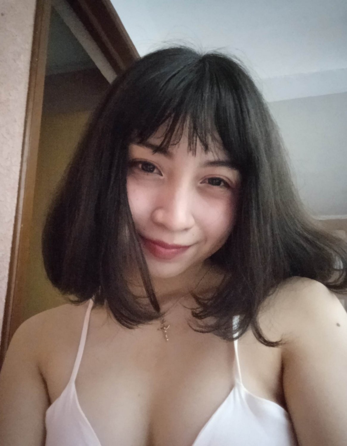 Asian Goddess Pleasing With Her Tight Wet Holes 31