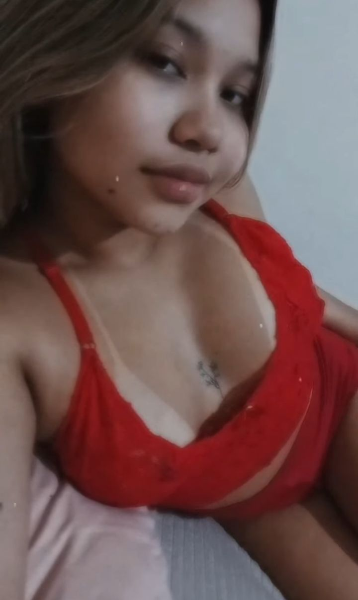 이사도라 뉴 뷰티풀 블론드 두잉 레이저 18년과 바디 매니지먼트 2