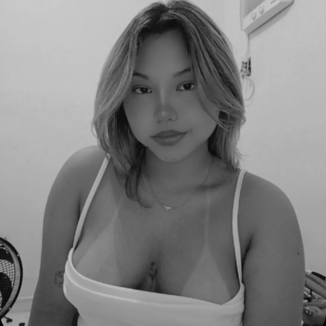 이사도라 뉴 뷰티풀 블론드 두잉 레이저 18년과 바디 매니지먼트 4