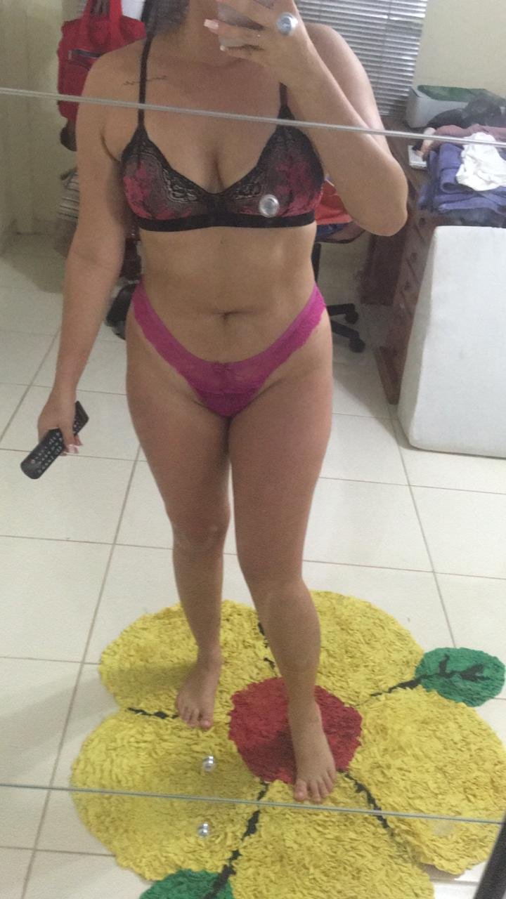 Licking That Soaked Pussy Like It’s the Last Meal 4