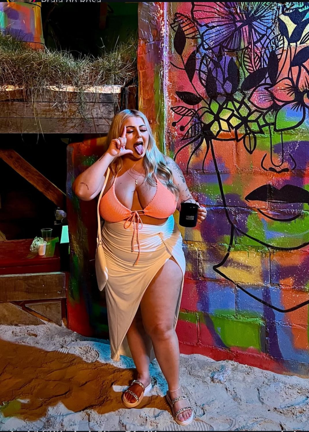 Thick BBW Dani Showing Her Pussy and Loving Every Moment 12