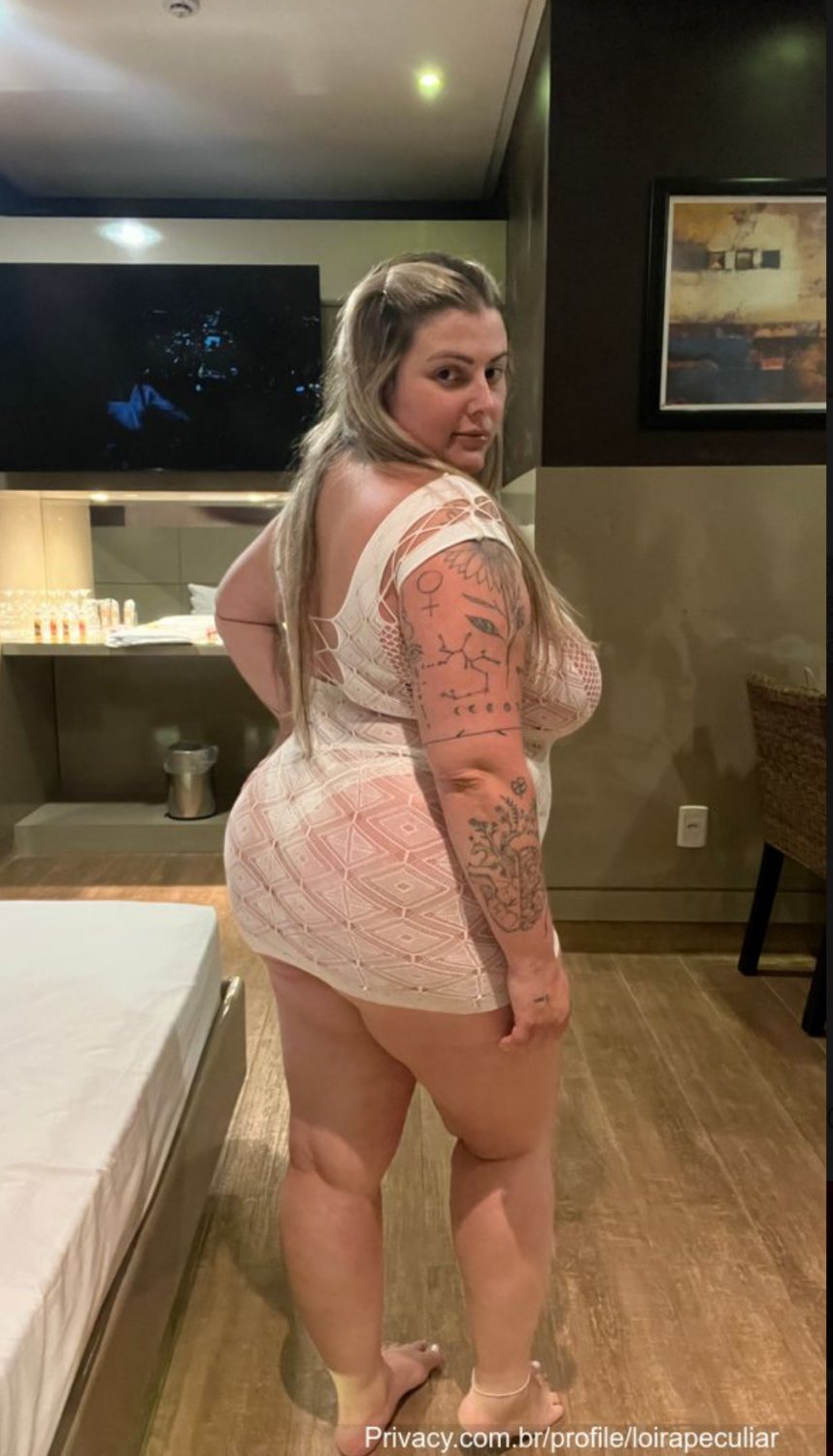 Thick BBW Dani Showing Her Pussy and Loving Every Moment 26