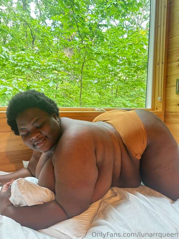 Ebony BBW Goddess Lola99Walker Showing Off Her Curves 50