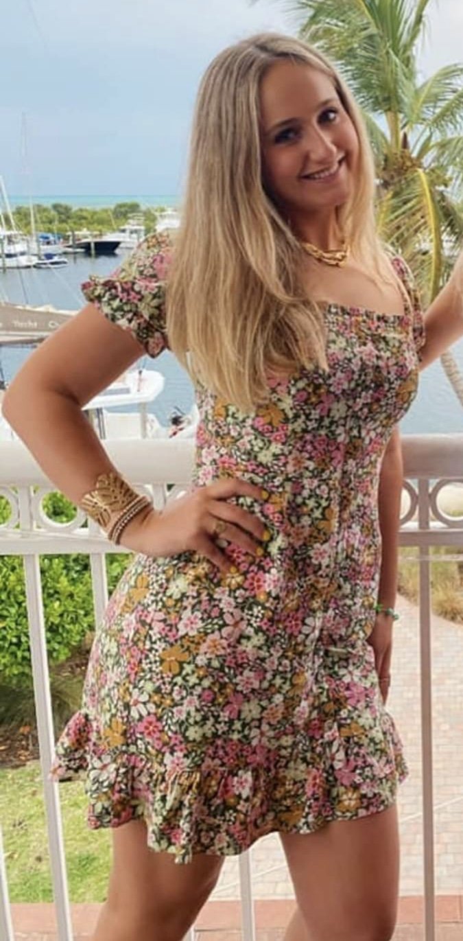 Meine Schwester Sydney's Nacktbilder und A-Loch-Bilder. In welcher Position würdest du sie nehmen?🙏 Keine Grenzen 17