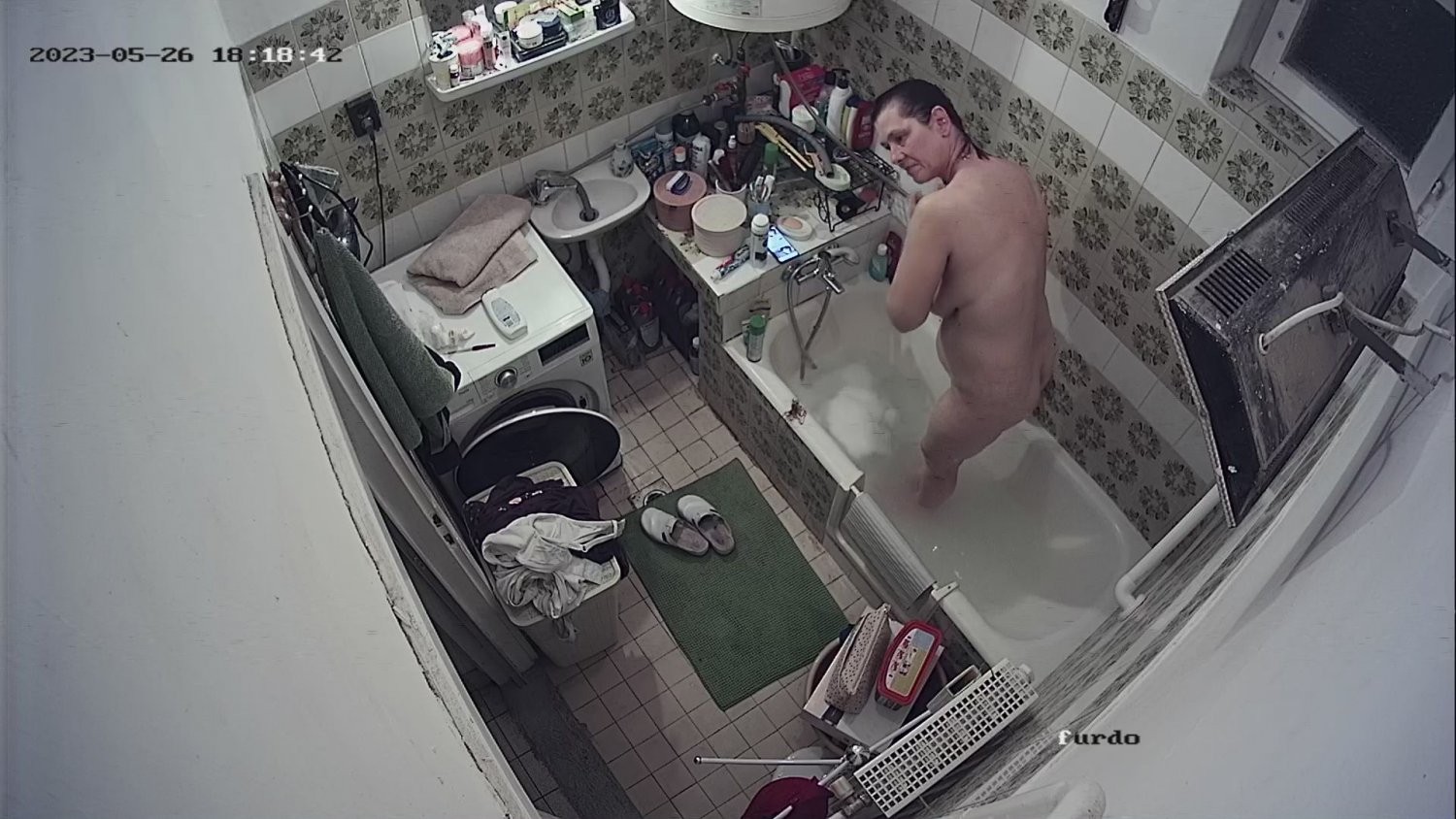 Milf bath on hacked ip cam 11