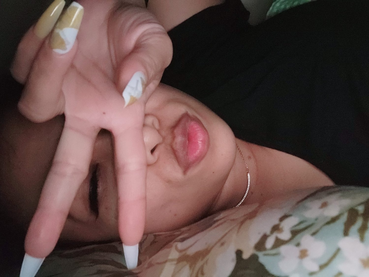 Fucked an Indonesian Migrant maid so much that she forgot Indonesian 26