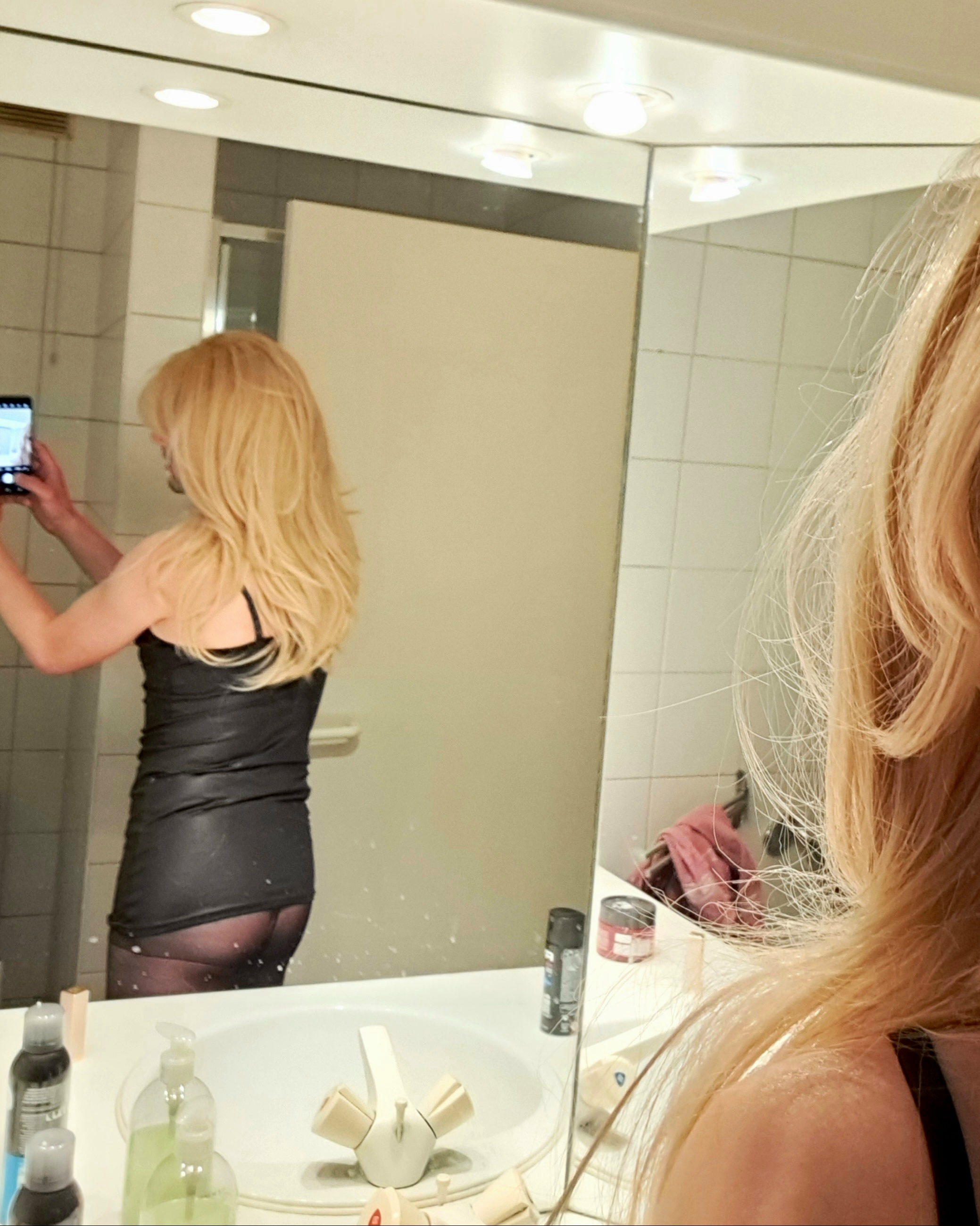 Sexy crossdressing 4