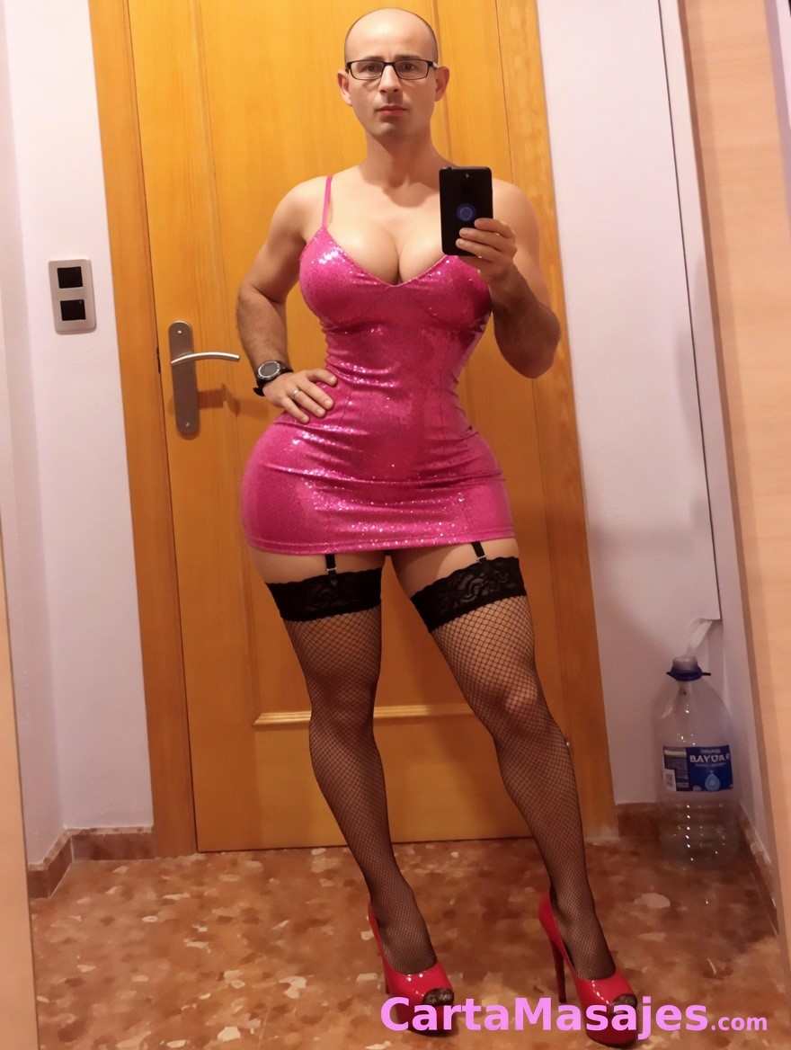 Vicenta la prostituta tetona y culona 22