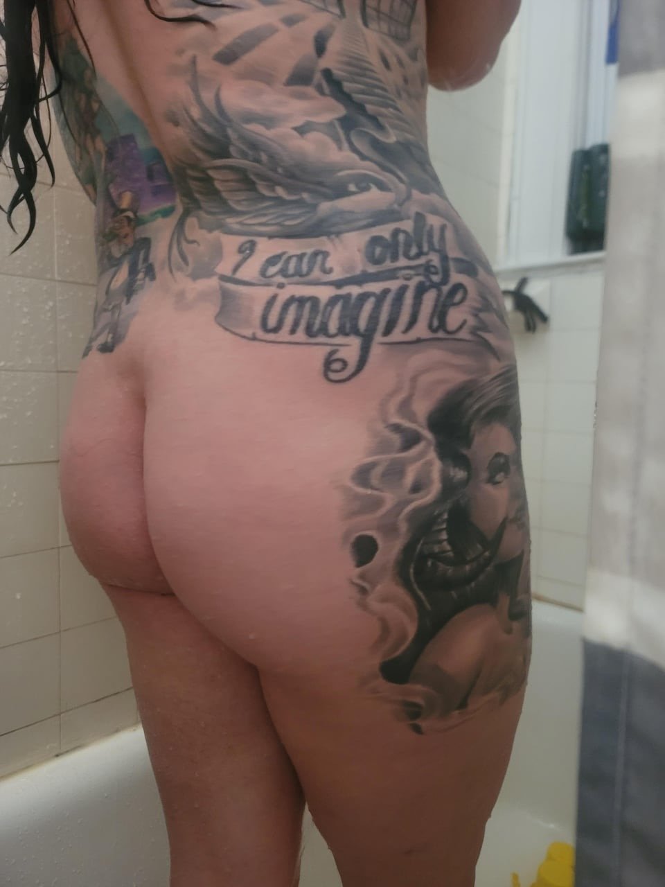 ピアスビューティーがいたずらジュエリーを披露 11