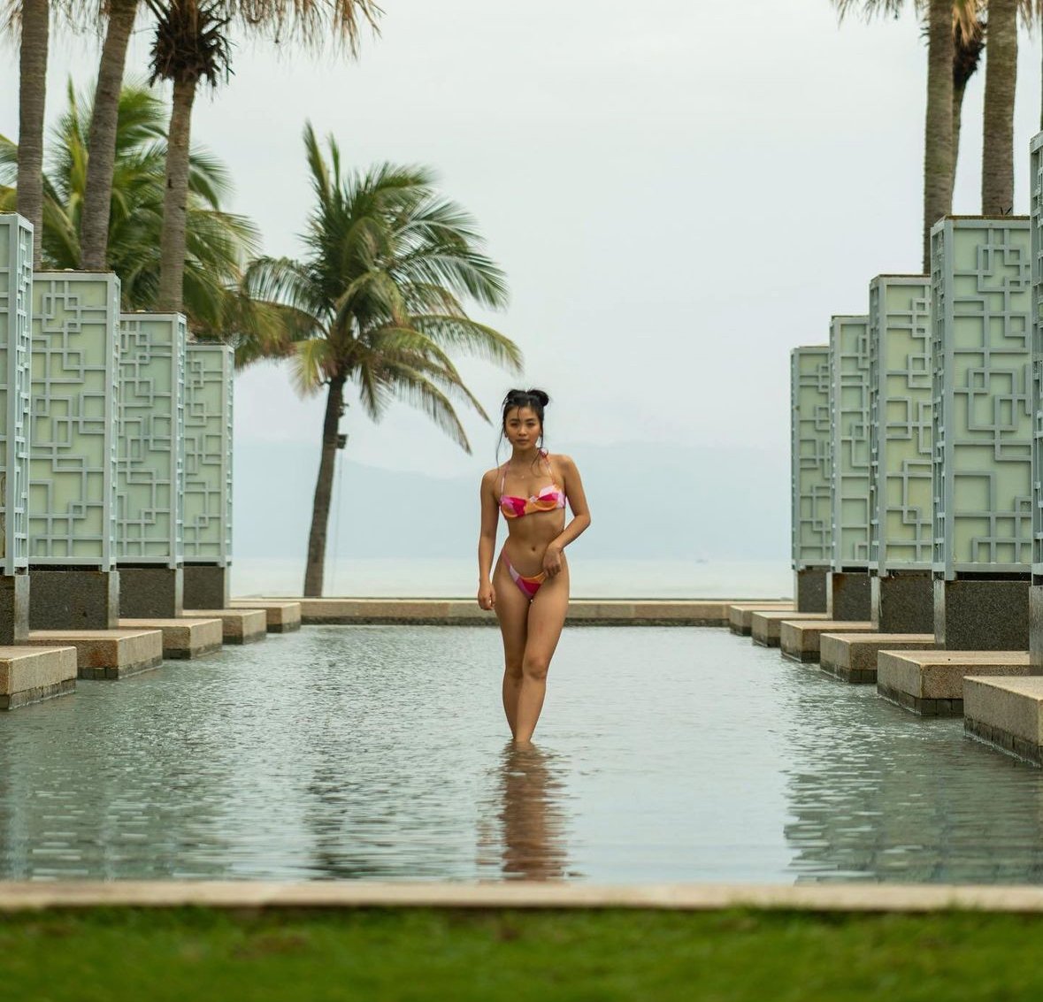 La piccola giapponese che ama stuzzicare la bocca 9