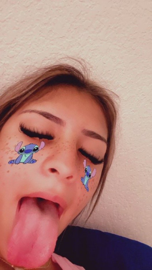 Adolescente latina universitária deliciosa 5