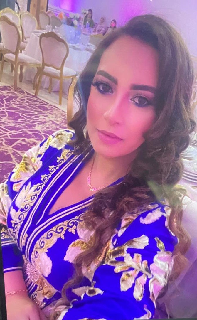 Lassie à poils sombres 2