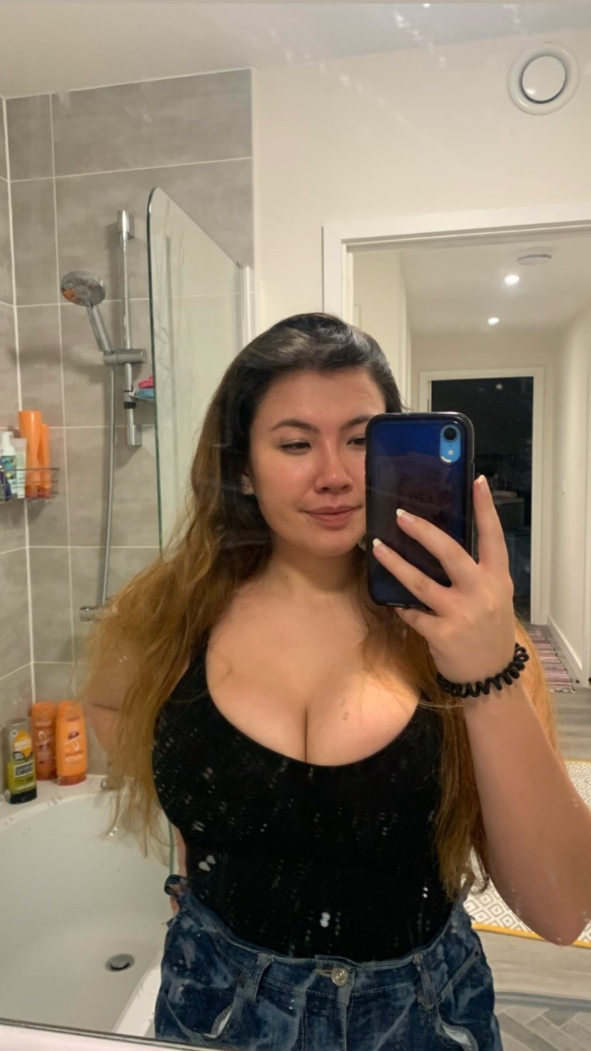 Busty Asian From Nottingham Begs To Be Ravished 6