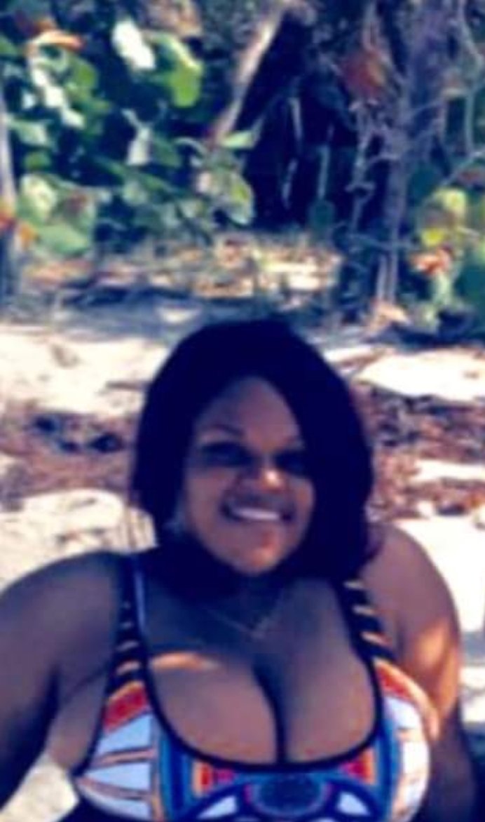 Juicy Emojis Hint At A Naughty Feast ???????? 2