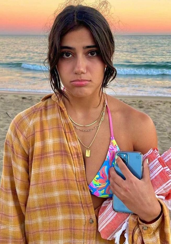 Sara Saffari Çok Seksi Sikilebilir Kum Saati Flörtöz Buttlock Mistresse için Bir Kenar Oturumuna Nasıl Direnemezsiniz? 41