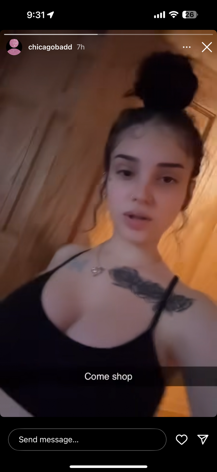Baby puttana teen ama il cazzo. DM per cartella. Dm per 10 minuti di sextape $$$ 19
