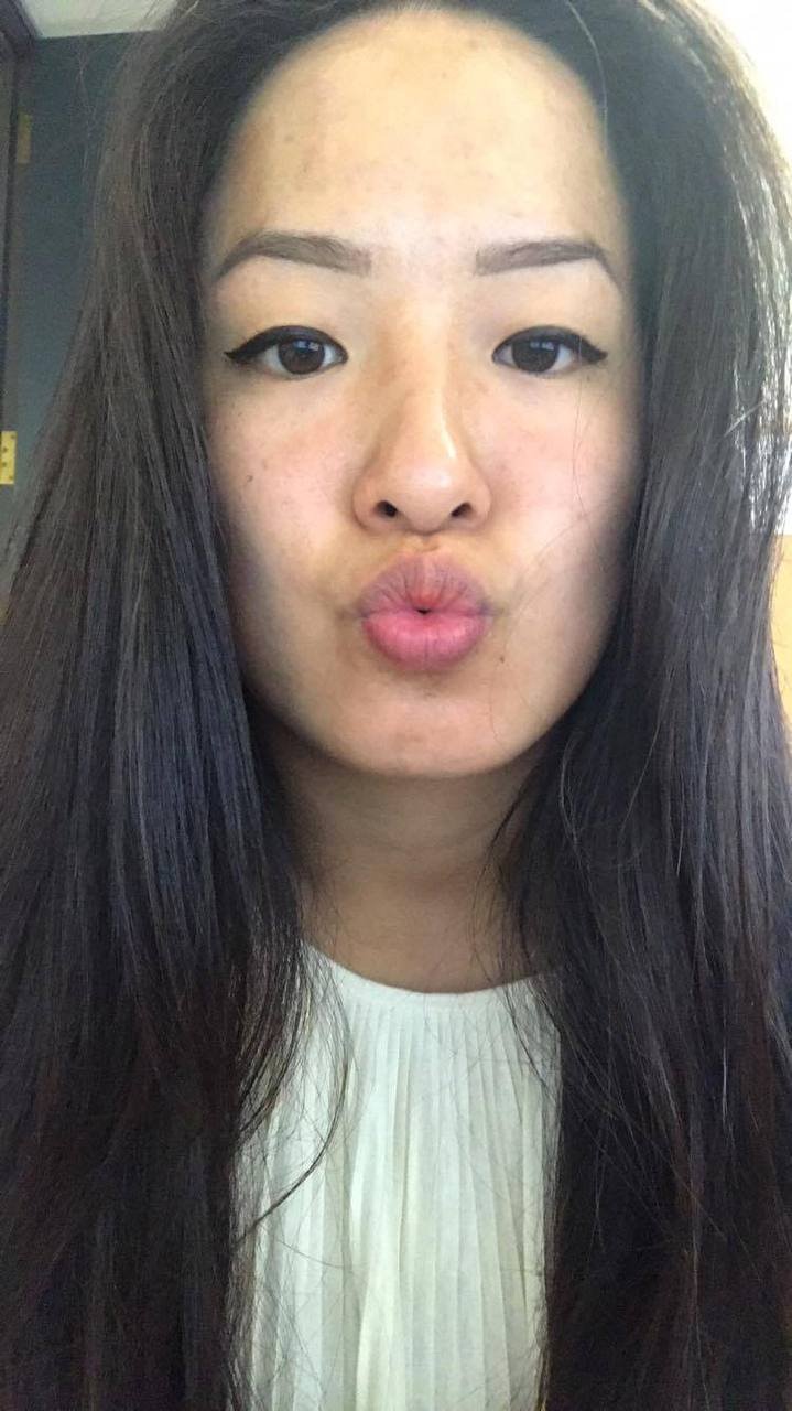 中国人娘が男に焦らされ暴露される 2