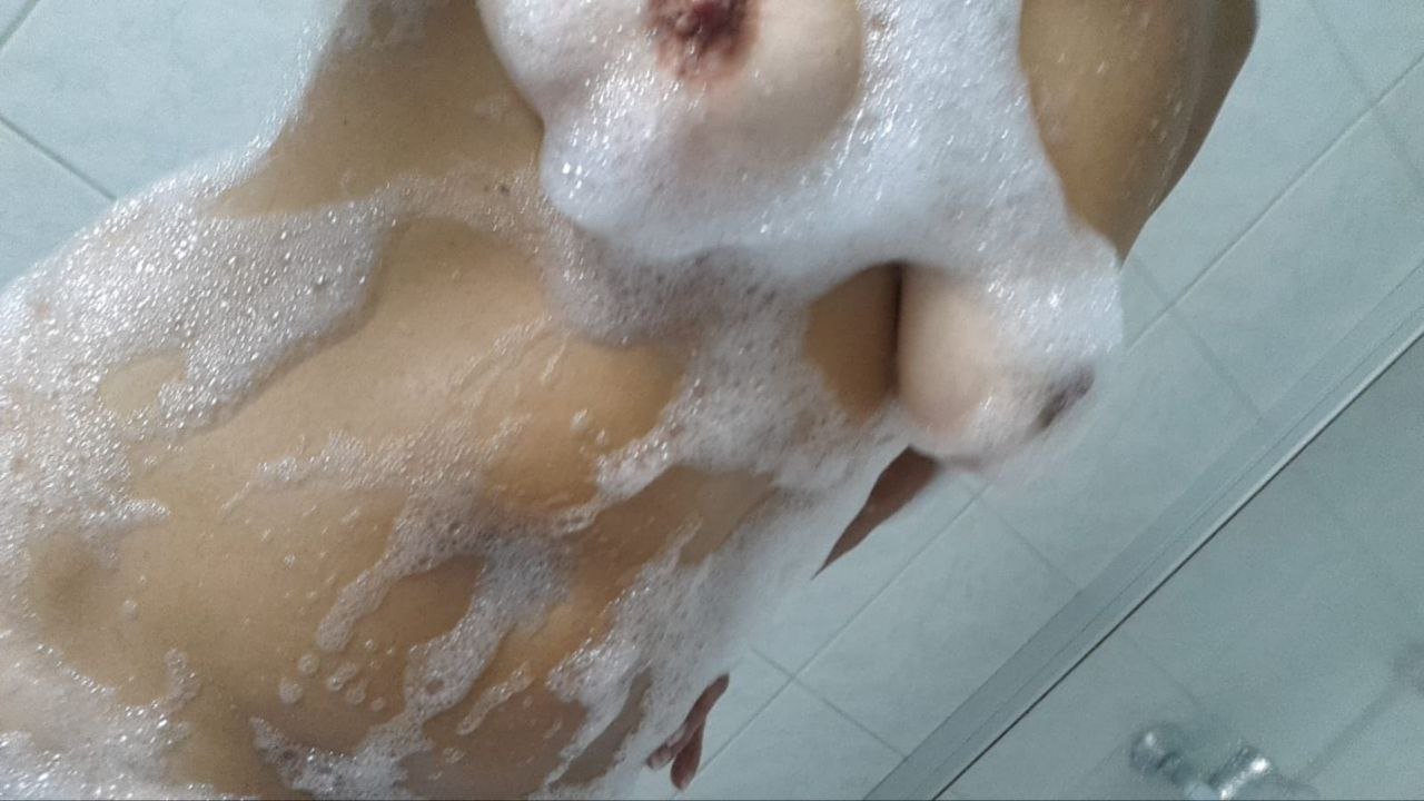 Bu milfin daha fazlası 10