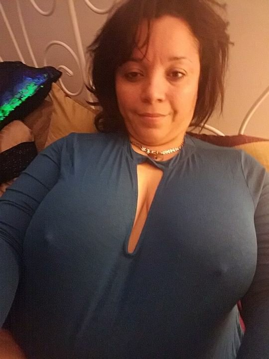 Göğüslerini seviyorum. 2