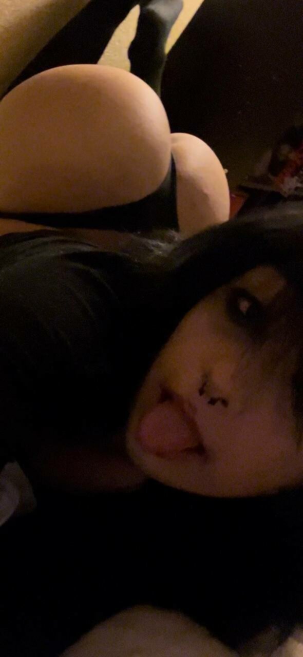 Ashley 7