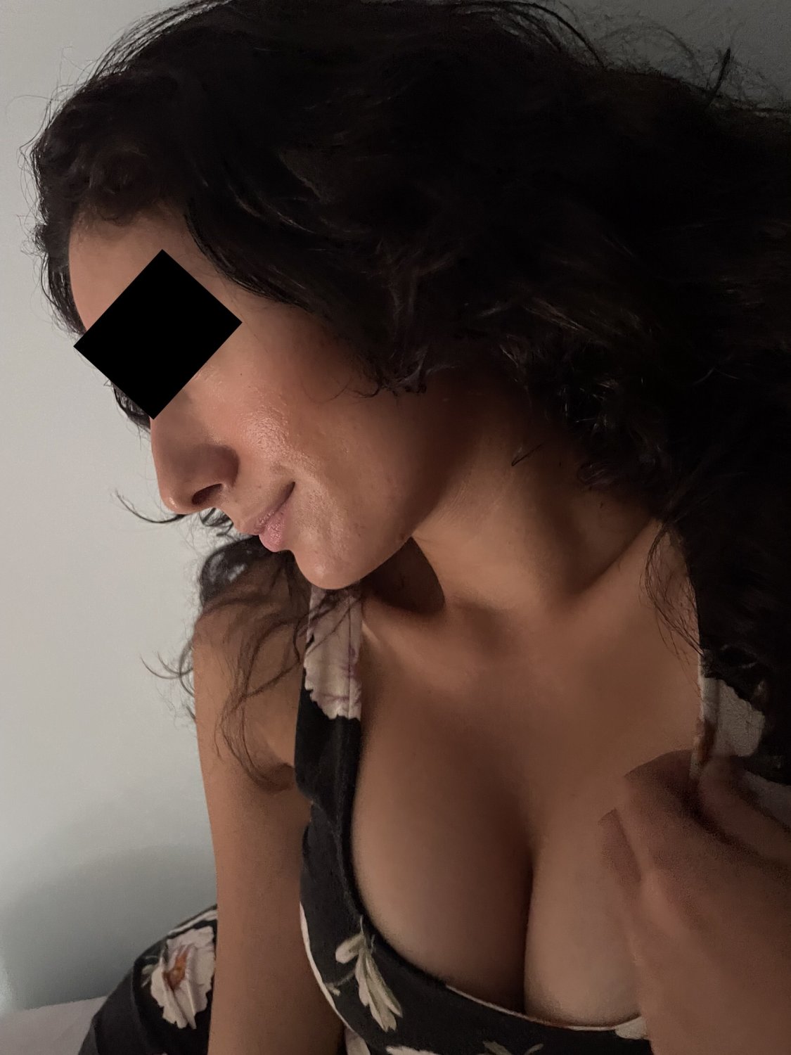 サンドレスシリーズ—モデルがパート3に乗る 5