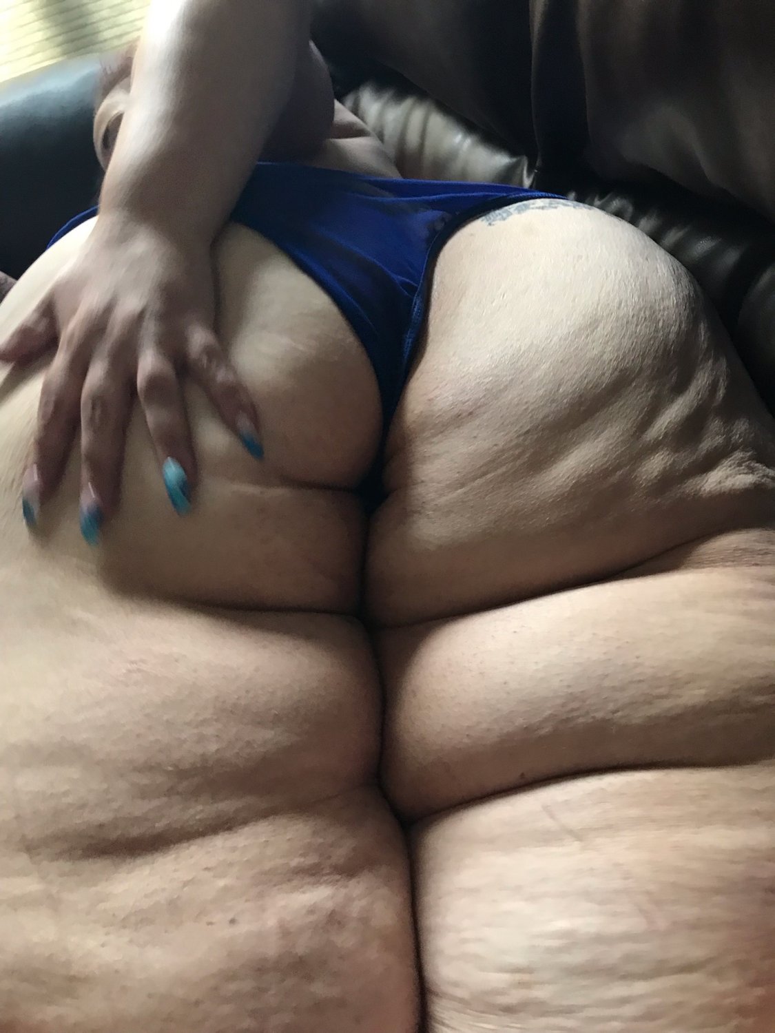 Thick, Wild, And Totally Unfiltered 24