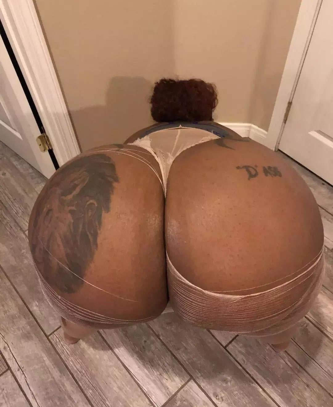 Bikini Booty Queen Brings That Cherokee Heat 41