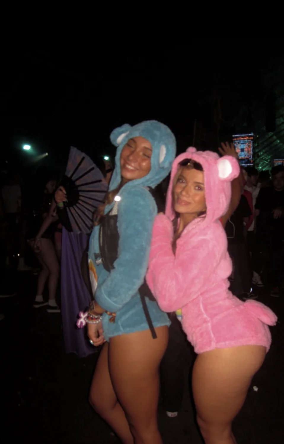 Halloween Cosplay Vixens Bring All the Tricks 10