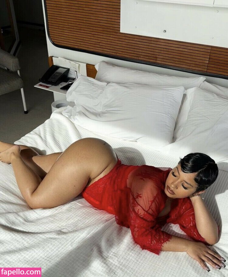 amberthickk 11